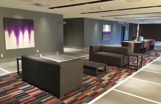 Photo 2 - Holiday Inn Hotel & Suites Montreal Centre-ville Ouest, an IHG Hotel