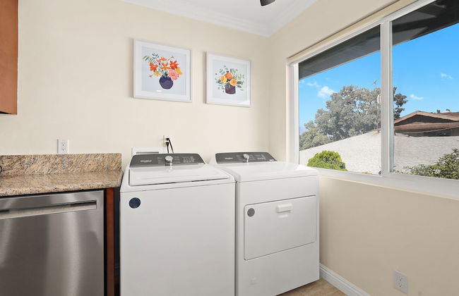 Sunny & Cheerful Near I-10 ~ Queen Beds ~ Parking - Foto 29