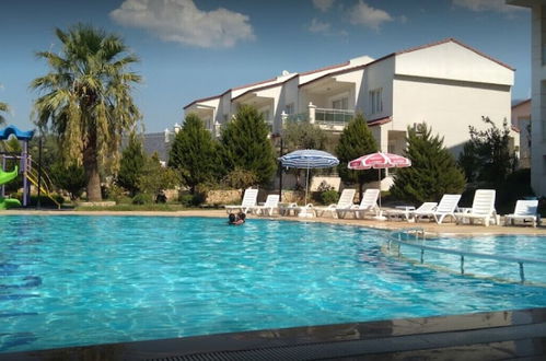 Photo 2 - Flat Near Beach in Didim With Shared Pool