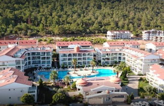 Photo 1 - Flat Near Beach in Didim With Shared Pool