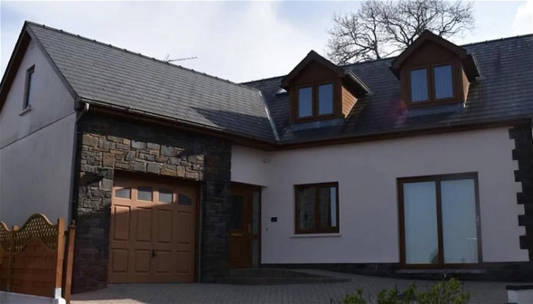 Photo 1 - Captivating 4-bed House in West Wales