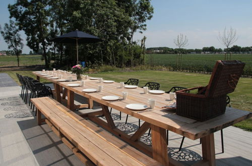 Foto 15 - Countryside Villa in Zuidzande With Private Garden