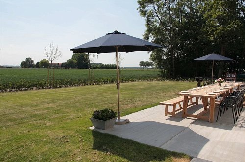 Photo 9 - Elegant Farmhouse in Zuidzande With Private Garden