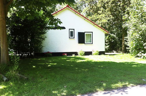 Photo 18 - Cozy Holiday Home in Koudekerke Zealand With Terrace