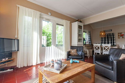 Foto 7 - Cozy Holiday Home in Koudekerke Zealand With Terrace