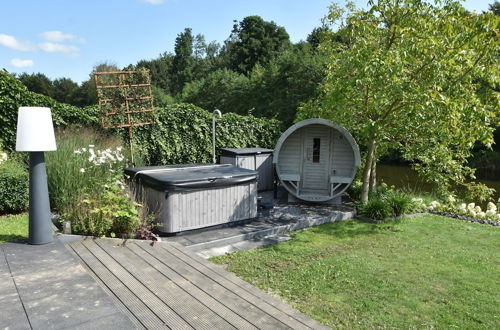 Foto 47 - Modern Villa in Harderwijk with Sauna & Hot Tub