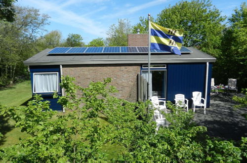 Foto 1 - Detached Bungalow in Nes on Ameland With Spacious Terrace