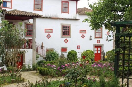 Foto 40 - Lovely 6-bed Cottage in Braga Enjoy and Relax