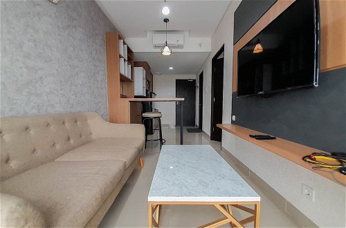 Photo 5 - Fancy And Nice 1Br At Patraland Amarta Apartment