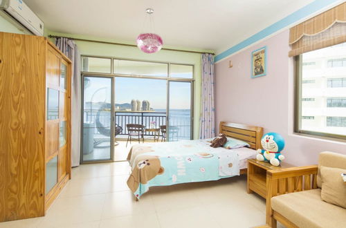 Photo 2 - Sanya Ninety Steps Seaview Apartment