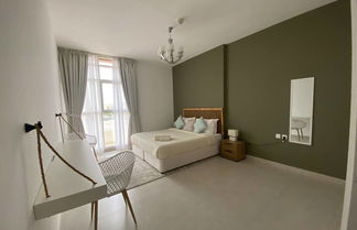 Photo 3 - Refined Classy 3 Bedroom Apartment in Jumeirah