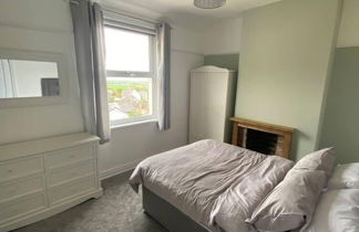 Photo 3 - Captivating 2-bed Cottage in Prestatyn