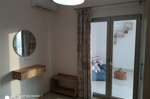 Foto 9 - Fotaki's Home - Comfortable Newbuilt 2 Bedroom Home, 20 Meters From the sea
