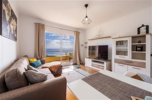 Photo 2 - Sea View by Atlantic Holiday
