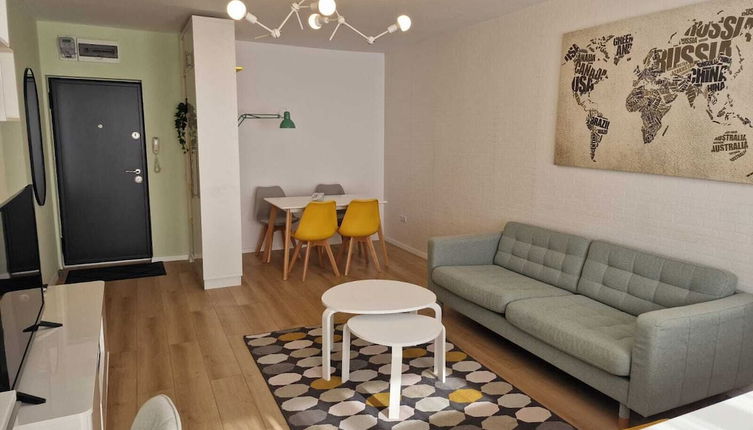 Photo 1 - Yellow Apartment - Cismigiu Gardens