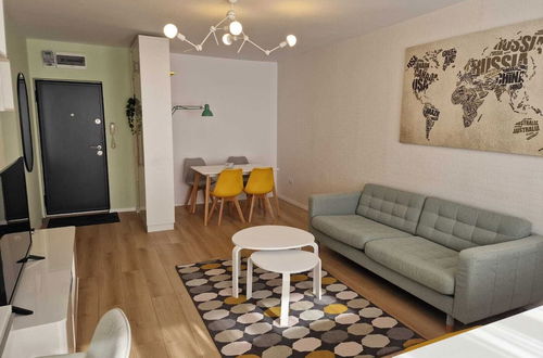 Photo 1 - Yellow Apartment - Cismigiu Gardens