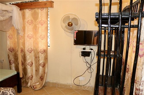 Photo 5 - Lovely 4-bed Villa Family Oriented or a Smallgroup