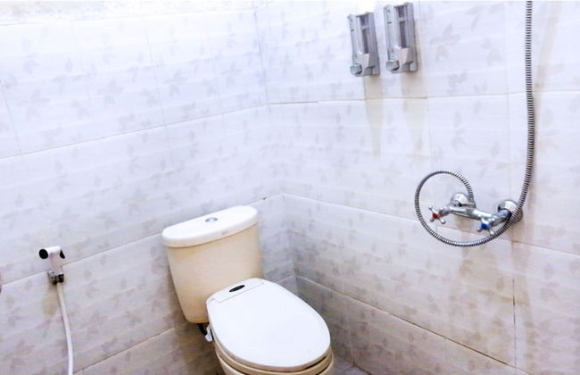 Homestay Tegal Kota by Simply Homy - Foto 11