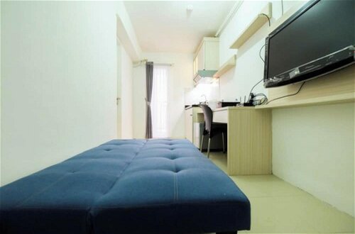 Foto 10 - 1BR with Sofa Bed at Bassura City Apartment