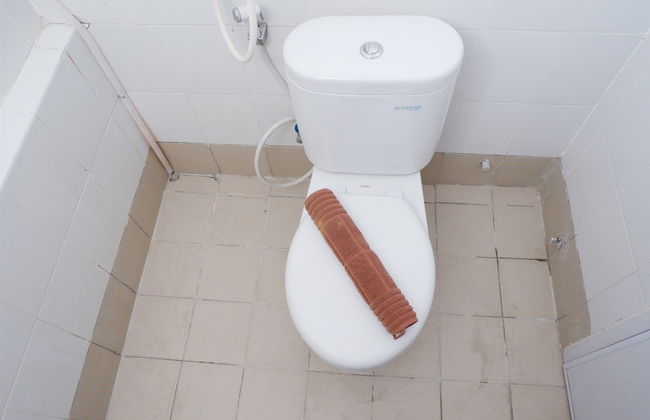 Cozy 2BR Bassura Apartment near Mall Bassura City - Photo 13