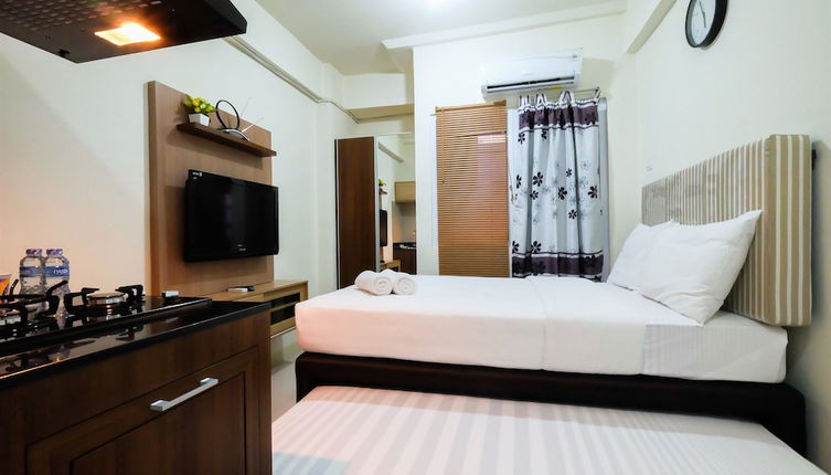 Foto 1 - Studio Room at Green Pramuka City Apartment with Mall Access By Travelio