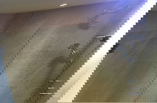 Foto 32 - Lovely Sea View,eagle Beach, Oasis Condominium Wifi