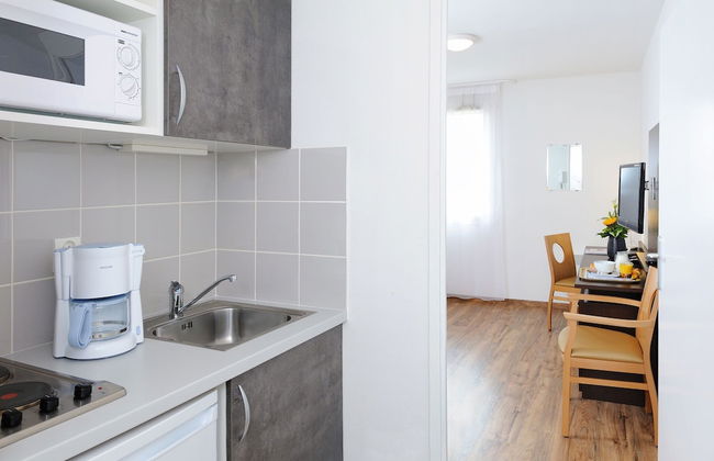 Séjours & Affaires Caen Le Clos Beaumois - Foto 13