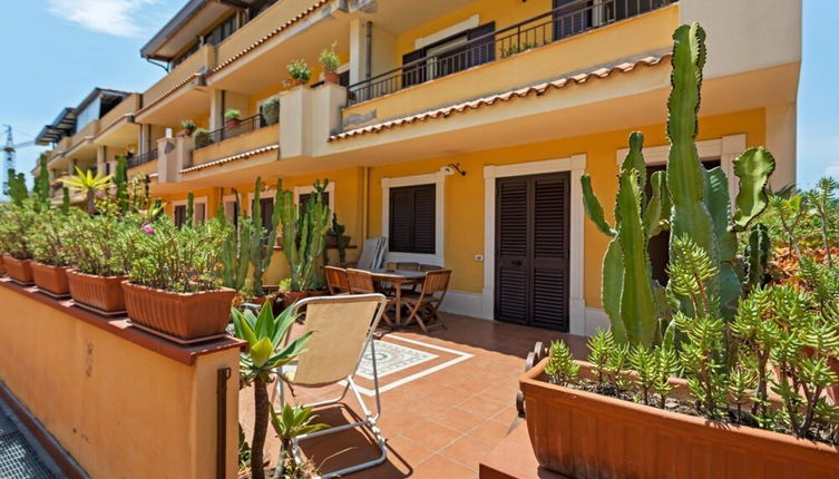 Photo 1 - Giardini Naxos Bright Apartments with Balcony