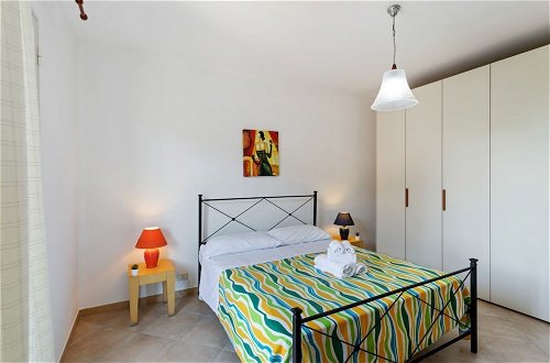 Photo 5 - Giardini Naxos Bright Apartments with Balcony