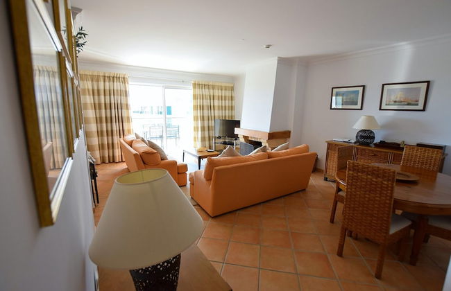 Sunny Balcony Apartment and Pool - Foto 19