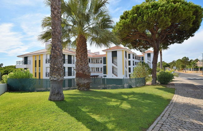 Sunny Balcony Apartment and Pool - Foto 1