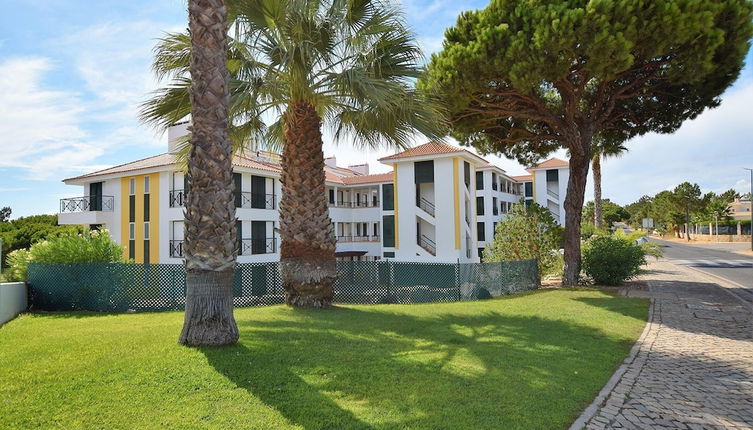 Photo 1 - Spacious Apartment in Quarteira With Swimming Pool