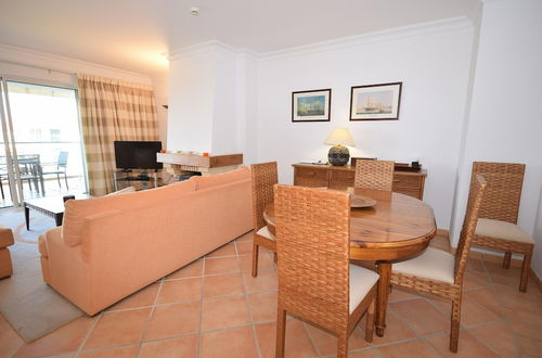 Photo 15 - Spacious Apartment in Quarteira With Swimming Pool