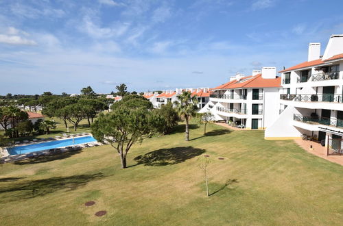 Photo 17 - Spacious Apartment in Quarteira With Swimming Pool