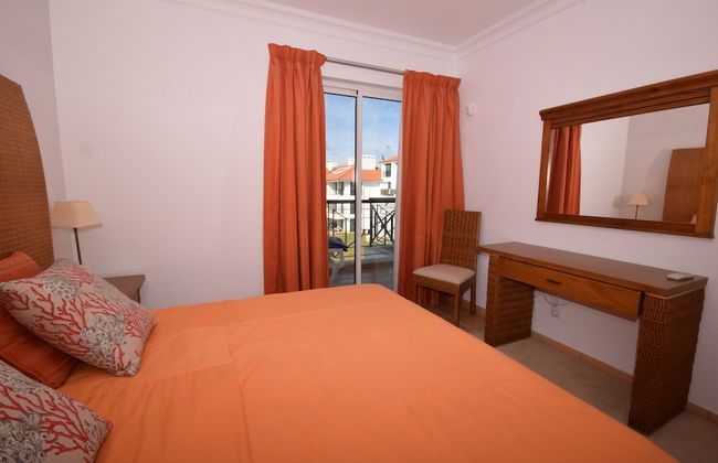 Sunny Balcony Apartment and Pool - Foto 27