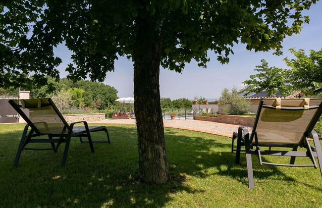 Plush Holiday Home in Cortona with Hot Tub - Foto 33