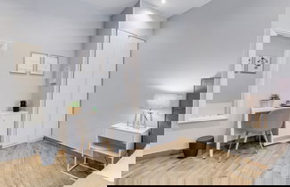 Photo 11 - Colonna Luxury Suites