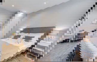 Photo 16 - Colonna Luxury Suites