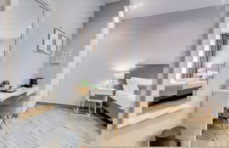 Photo 17 - Colonna Luxury Suites