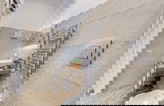 Photo 24 - Colonna Luxury Suites