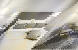 Photo 6 - Colonna Luxury Suites