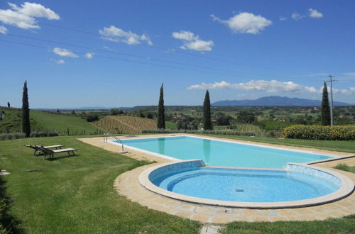 Photo 33 - Belvilla by OYO Holiday Home With Pool in Stabbia