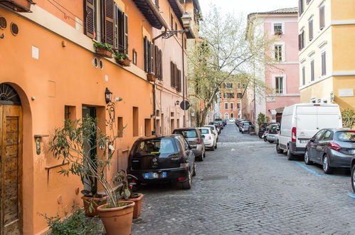 Photo 25 - Rental In Rome Trastevere White Apartment