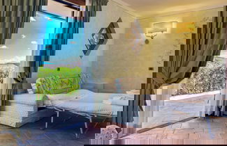 Foto 1 - Elegant Apartments in Resort With Swimming Pool set in Nature