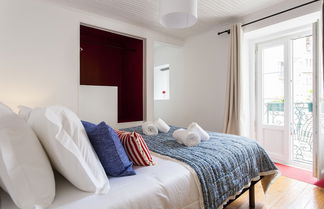 Photo 2 - JOIVY Stylish 1-bed flat w/ city views in Alfama