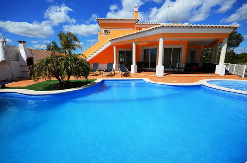 Photo 7 - Duma in Albufeira With 4 Bedrooms and 4 Bathrooms