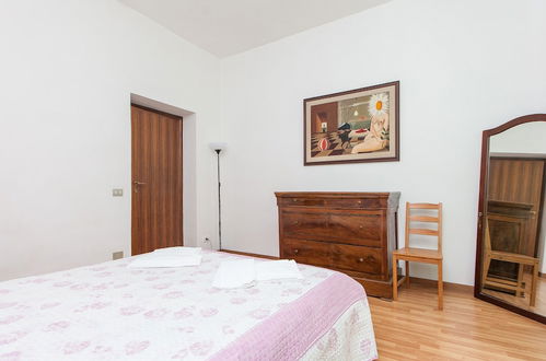 Photo 3 - Rental In Rome The Heart Of Trastevere