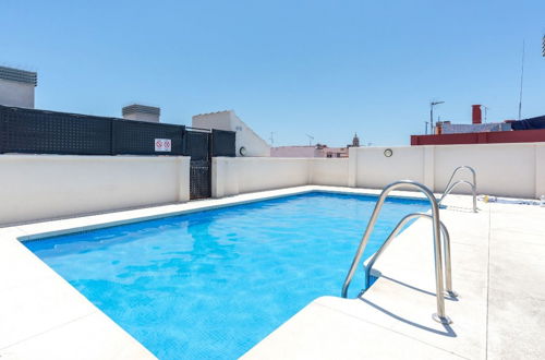 Photo 24 - Stylish Apartment in downtown with Pool