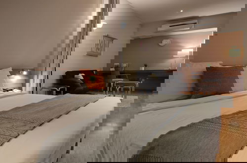 Photo 11 - Lombardo Suites