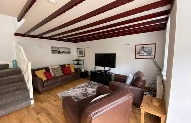 Charming Barn Conversion on Private Estate - Foto 16